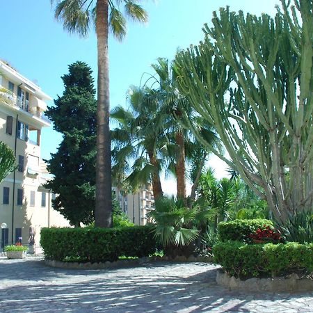 Apartmán Giardino Del Mare Bordighera Exteriér fotografie